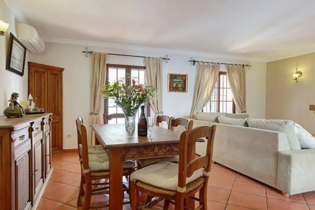 Bright 2 Bedroom Townhouse Fuengirola Prázdninový dům